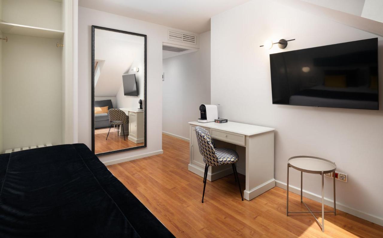 Superior Double Room,1305667849:JPEG